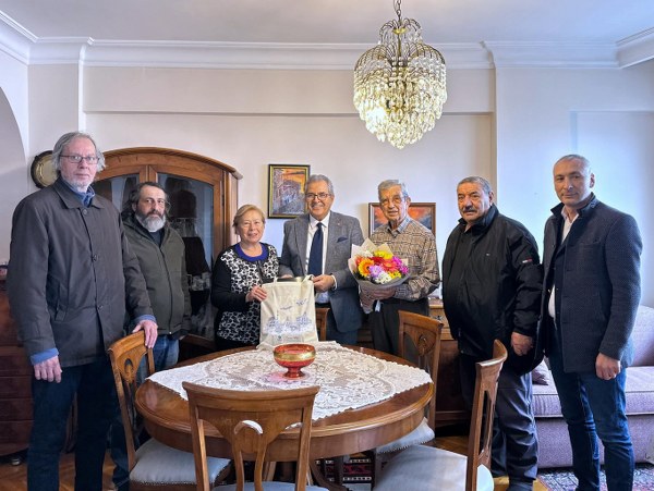 Duayen Gazeteciler Evinde Ziyaret Edildi