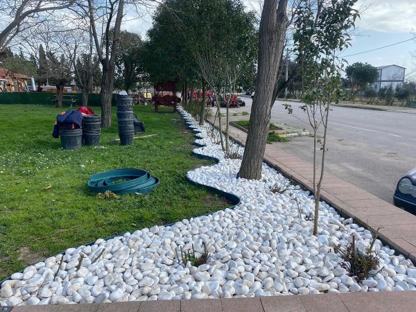 BELEDİYE EKİPLERİ SAHADA: ÇALIŞMALAR ARALIKSIZ SÜRÜYOR 6 BELEDİYE EKİPLERİ SAHADA ÇALIŞMALAR ARALIKSIZ SÜRÜYOR