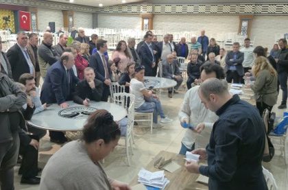 Bakkallar ve Bayiler Odasında Ömer Metin İle Devam