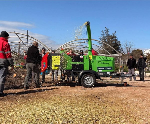 Bandırma Belediyesi araç filosunu çevre dostu yatırımlarla güçlendirdi