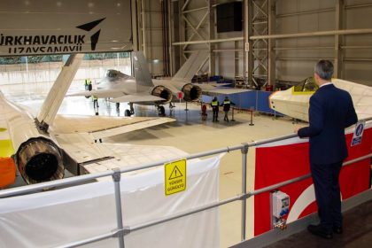 kaan projesinde yeni asama ikinci prototip ilk kez goruntulendi mzli