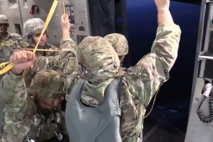 ABD'nin Paraşütçü birlikleri Ortadoğu yolunda