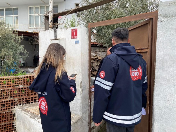 Balıkesir'de bin 133 Mahallede Kapı Kapı Hizmet 3 Balıkesir'de 1133 Mahallede Kapı Kapı Hizmet