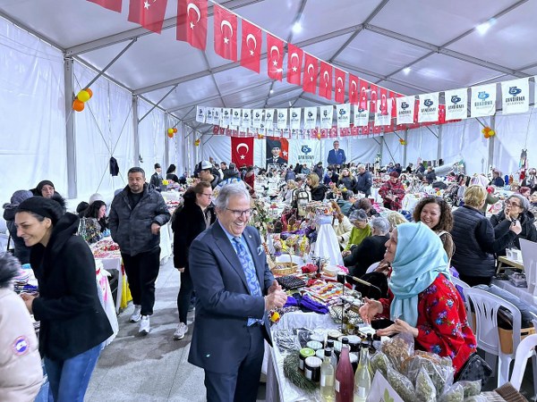 Bandırma’da kadın emeği festivali yoğun ilgi gördü