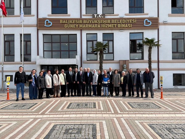 Bandırma’da muhtarlar ile ortak akıl buluşması 3 Bandırma’da muhtarlar ile ortak akıl buluşması