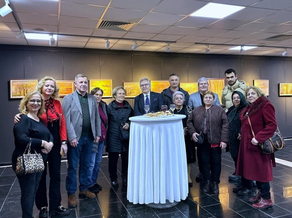 “Biz Olalım” sergisi Bandırma’da sanatseverlerle buluştu 2 “Biz Olalım” sergisi Bandırma’da sanatseverlerle buluştu