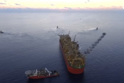 LNG arzı alarm veriyor: Körfez sevkiyatlarının ardından küresel enerji krizi kapıda