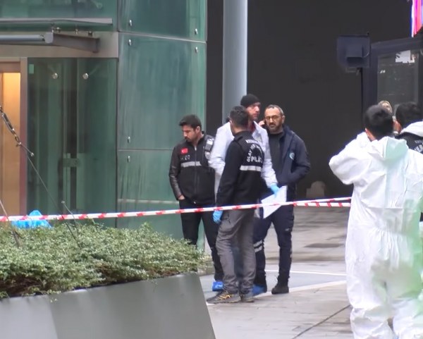 Ünlü Yapımcı Erol Köse hayatını kaybetti 2 Ünlü Yapımcı Erol Köse hayatını kaybetti