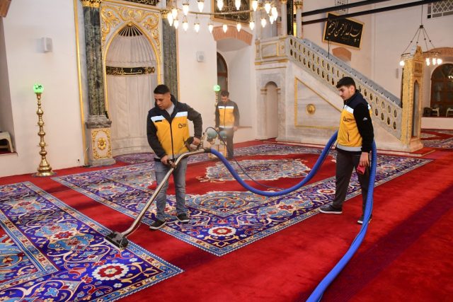 buyuksehir cami ve mezarliklari bayram ziyaretine hazirliyor 6 medium