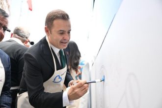 Akın: “Sanat, insanı insana yaklaştırır”