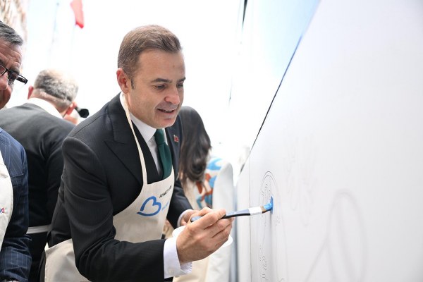 Akın: “Sanat, insanı insana yaklaştırır”