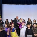 Bandırma’da miniklerden İngilizce tiyatro şovu