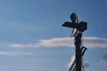 İran ABD’ye ait THAAD Radarını Vurdu