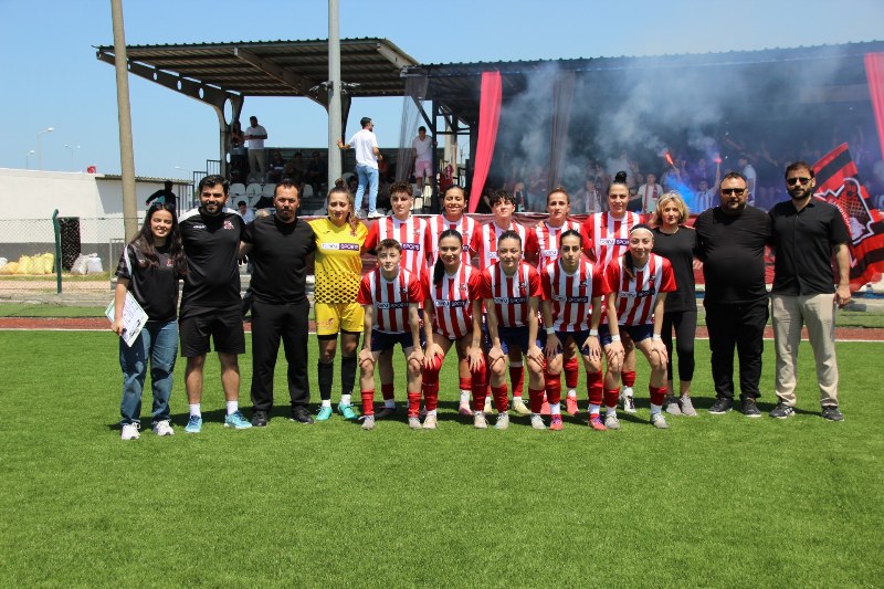 Kadınlar 3. Ligi’ne Fırtına Gibi Başladılar 2 Bandırmagücü Kadın Futbol Takımı’ndan Sezona 7 Gollü Başlangıç