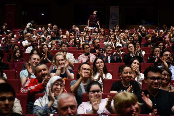 Dünyaca ünlü piyanist Gülsin Onay, Balıkesir’de sahne aldı 4 Dünyaca ünlü piyanist Gülsin Onay, Balıkesir’de sahne aldı