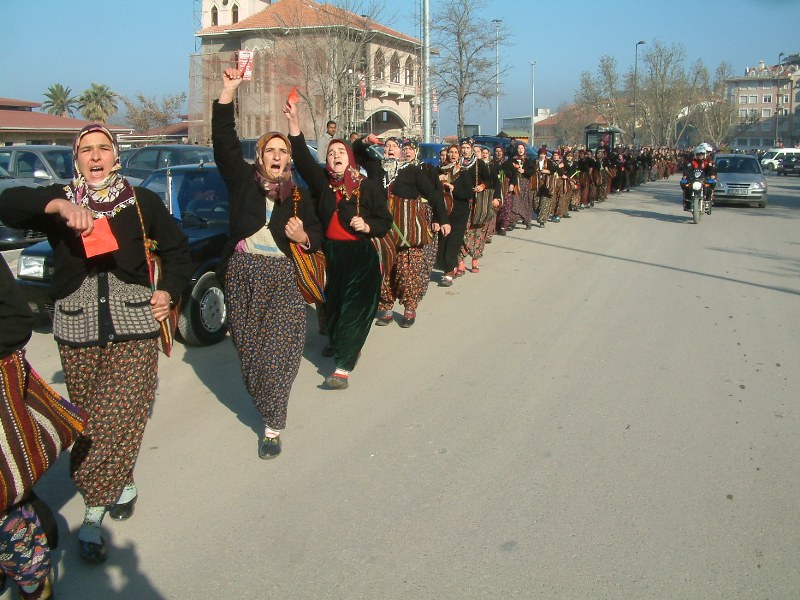 SIRADA SAHİL YENİCE Mİ? 3 SIRADA SAHİL YENİCE Mİ