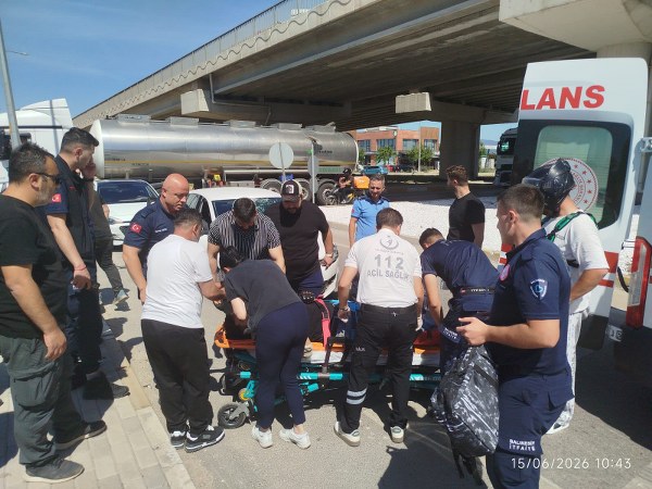 Bandırma Liman AVM Kavşağında Kaza 1 Yaralı