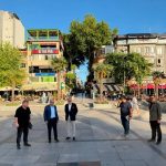 MEYDAN YENİLENİYOR, YOLLAR YAPILIYOR, CAN DOSTLAR UNUTULMUYOR!