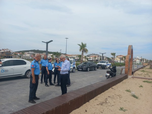 Sarımsaklı Plajı’nda Büyükşehir’den Sıkı Denetim 3 Sarımsaklı Plajı’nda Büyükşehir’den Sıkı Denetim