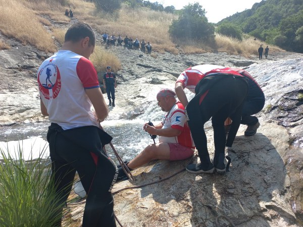 Susurluk’ta Kayıp Vatandaş Çaylak Şelalesi’nde Ölü Bulundu 2 Susurluk’ta Kayıp Vatandaş Çaylak Şelalesi’nde Ölü Bulundu